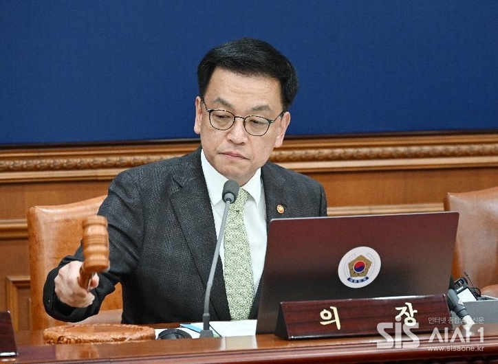 최상목 대통령 권한대행(사진=기획재정부)