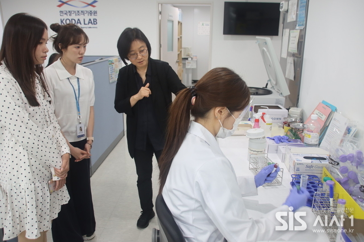 한국의 장기기증 지식 전달받고자 태국 의료진 한국장기조직기증원 방문. / 한국장기조직기증원