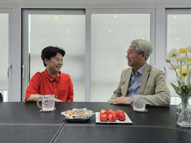 김근식 국민의힘 최고위원 후보와 윤희숙 당 혁신위원장. / 김근식 후보 SNS