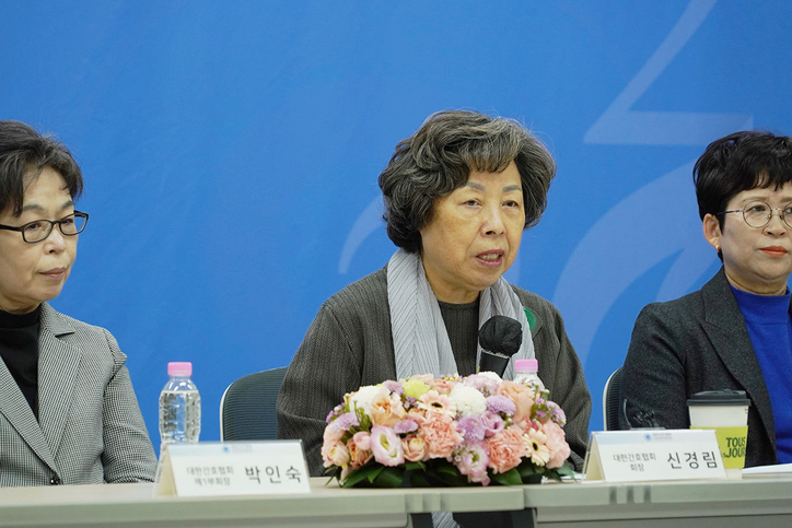 대한간호협회가 간호사의 정신건강 증진과 인권 보호를 위해 ‘간호사 심리상담 전문가단’을 공식 출범시켰다. / 간협