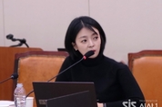 親韓 배현진 “윤상현, 그냥 자통당으로 가시라”