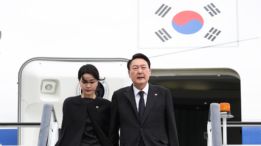 특검, 김건희 여사 구속기소…역대 영부인 중 최초