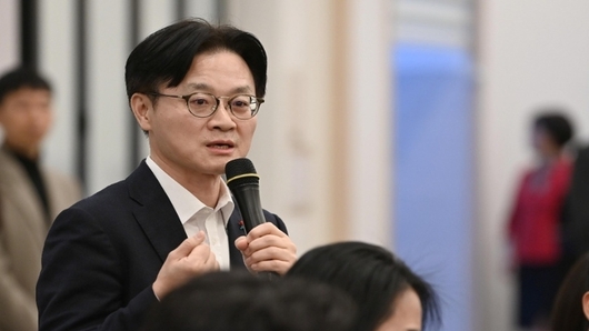 한·미 관세 갈등, 방미 통상 투톱의 ‘총력전’과 과제