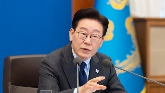 李대통령, ‘해외 은닉 재산 환수’ 국세청장 공개 격려