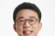 野 “홍철호 정무수석, 즉각 사퇴하라”
