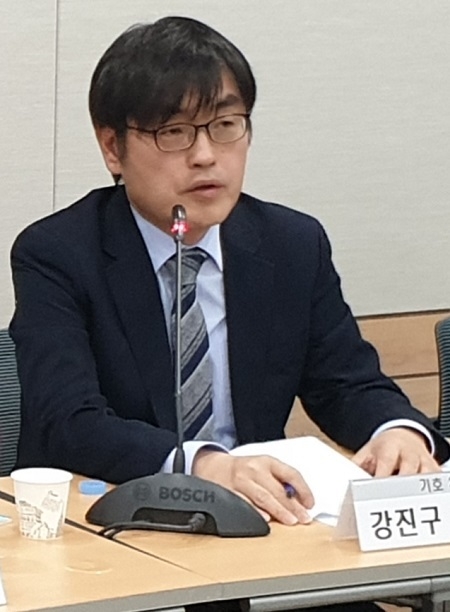 기자회장 후보에 나섰던 강진구 기이다.자